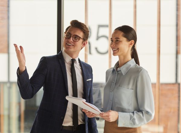 Suivez une formation en anglais pour améliorer vos compétences de commercial à l'international. à Dunkerque